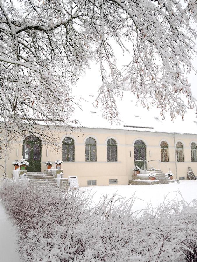 Kavaliershaus Schloss Bluecher Am Finckenersee ภายนอก รูปภาพ