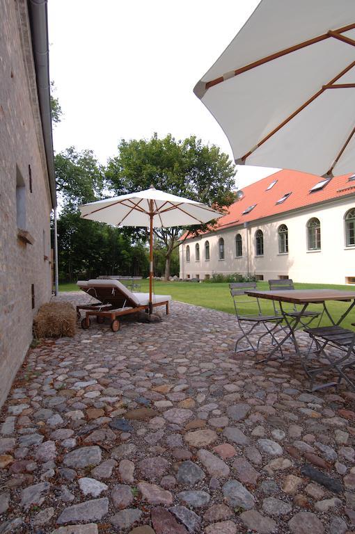 Kavaliershaus Schloss Bluecher Am Finckenersee ภายนอก รูปภาพ